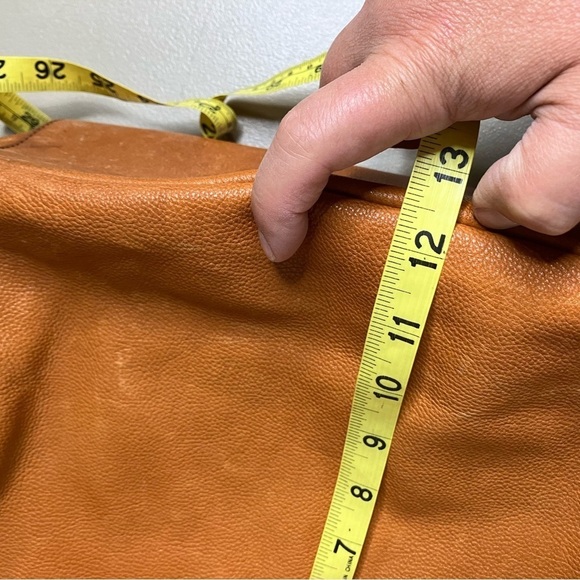 Mark & Graham honey leather bag large shoulder bag - Picture 14 of 16